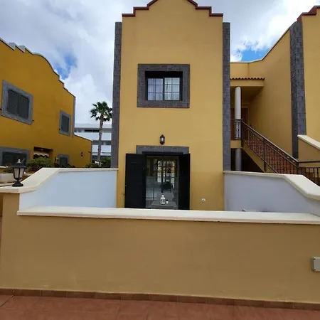 Lejlighed Modern Holiday -